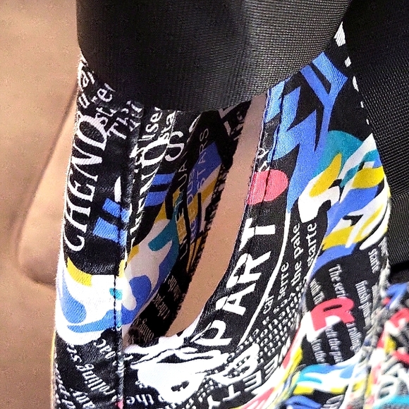 Graffiti jogger pants w/ belt - Picture 5 of 9